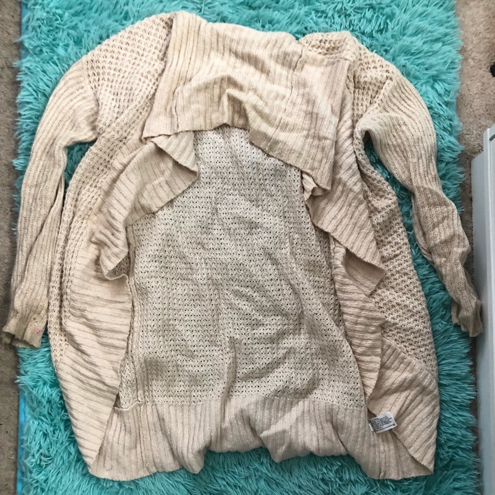 Cardigan - Picture 2 of 2
